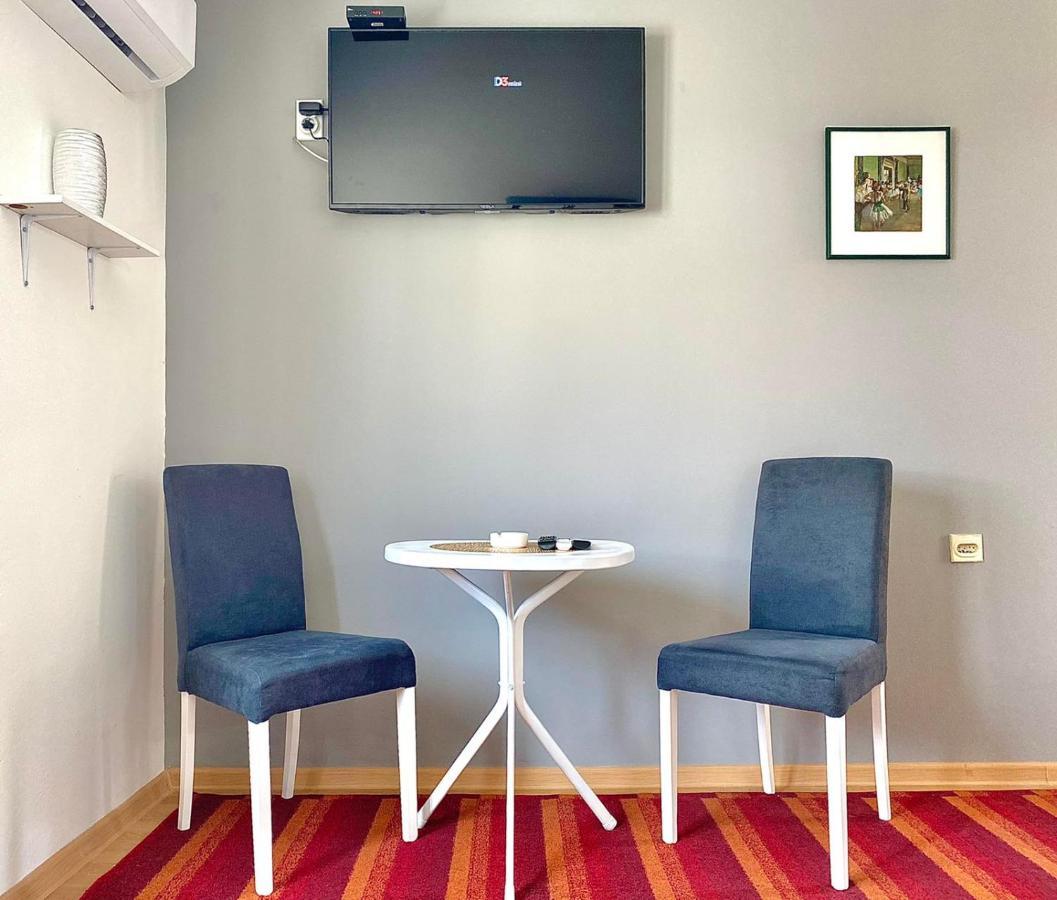 Viv Apartment 3 Ni Dış mekan fotoğraf