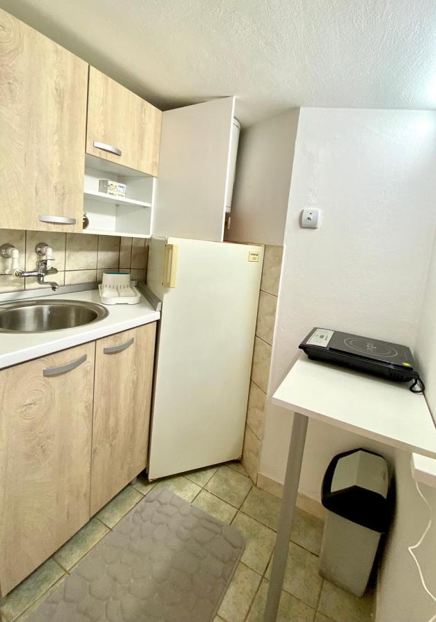 Viv Apartment 3 Ni Dış mekan fotoğraf